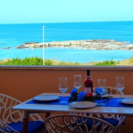 Bilocale Punta Rosa - Fronte Spiaggia Otranto Exterior photo